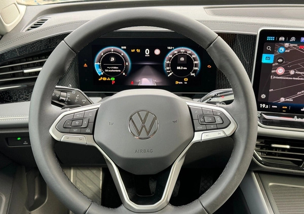 Volkswagen Passat cena 199990 przebieg: 1, rok produkcji 2024 z Kudowa-Zdrój małe 497